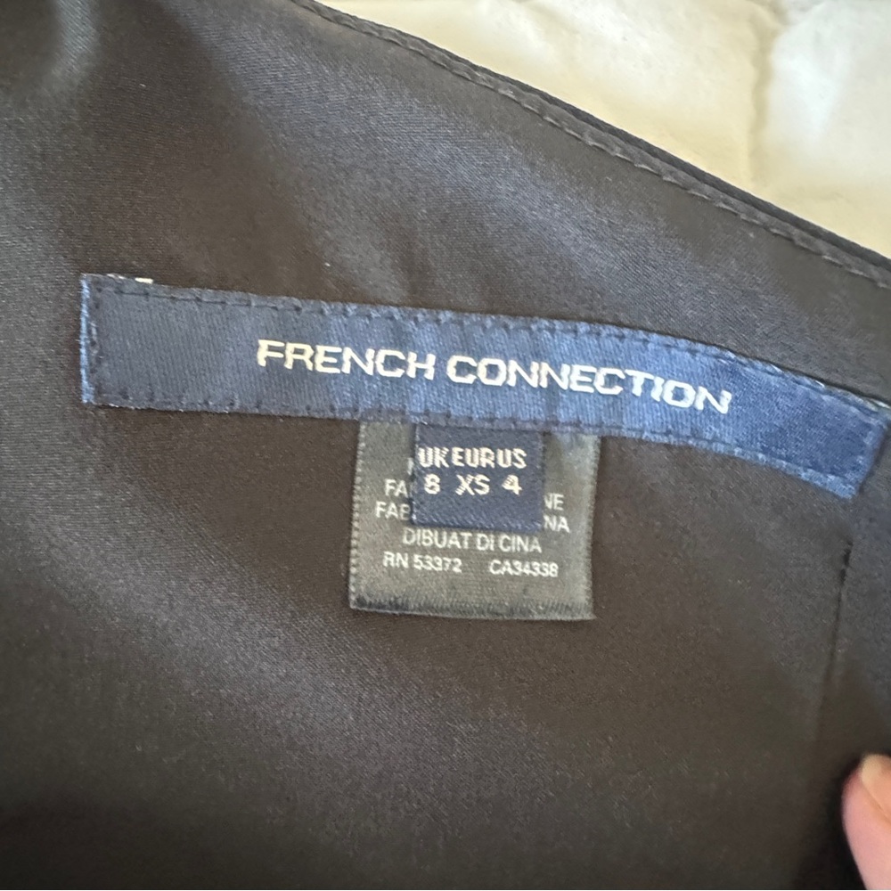 French Connection Black Whisper One Shoulder Envelope Dress Size 4 - Picture 6 of 7